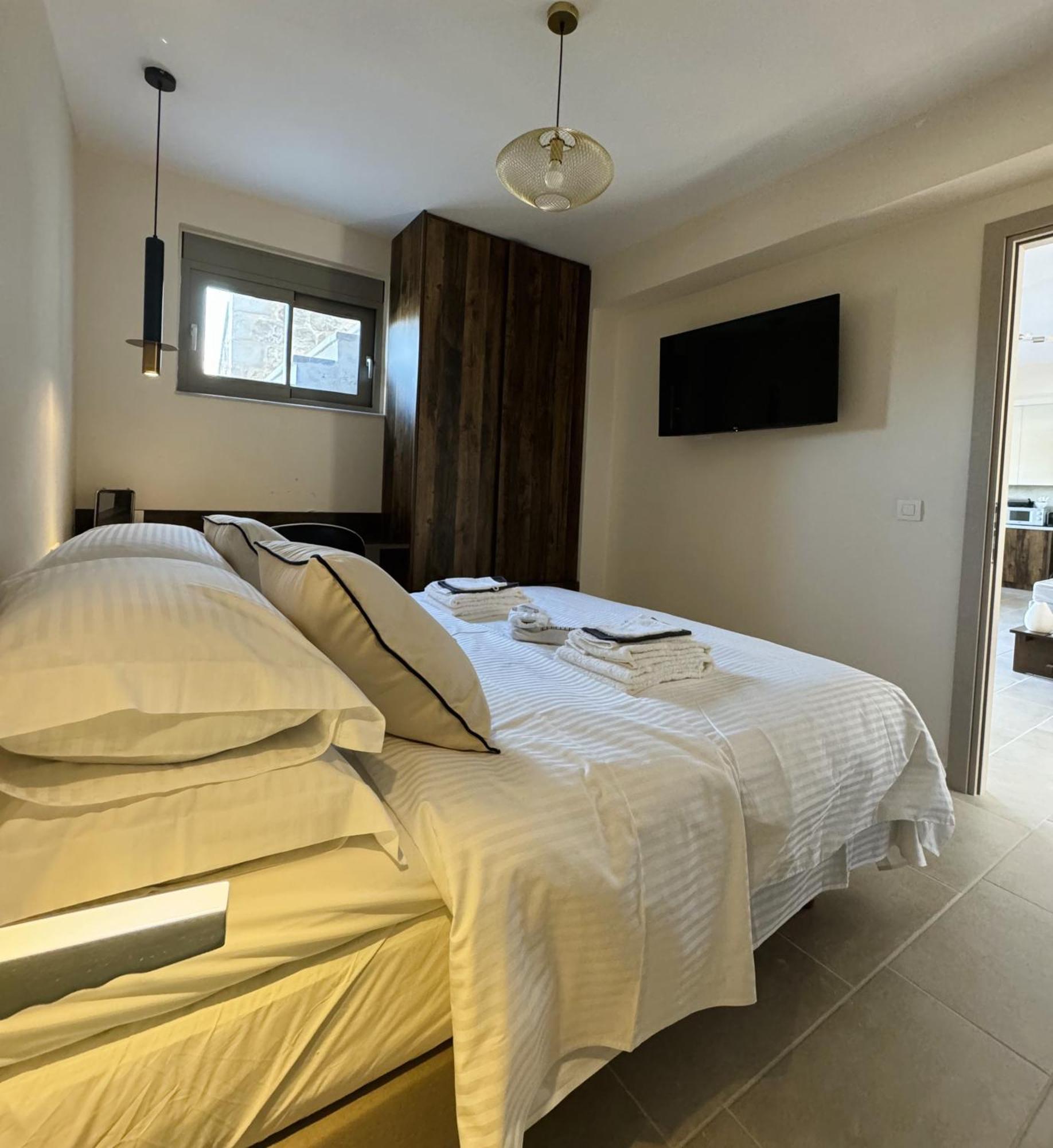 Topos Luxury Stay Heraion Loutráki Eksteriør billede