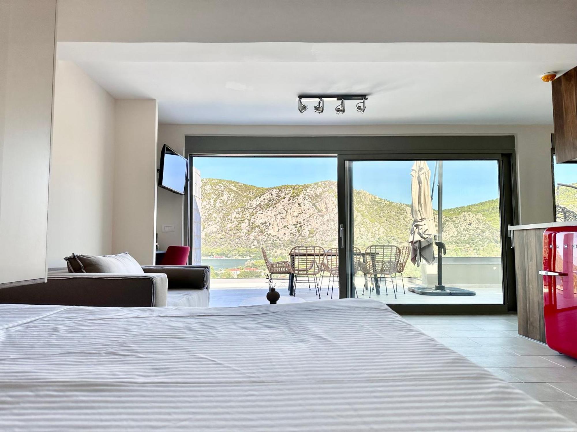 Topos Luxury Stay Heraion Loutráki Eksteriør billede
