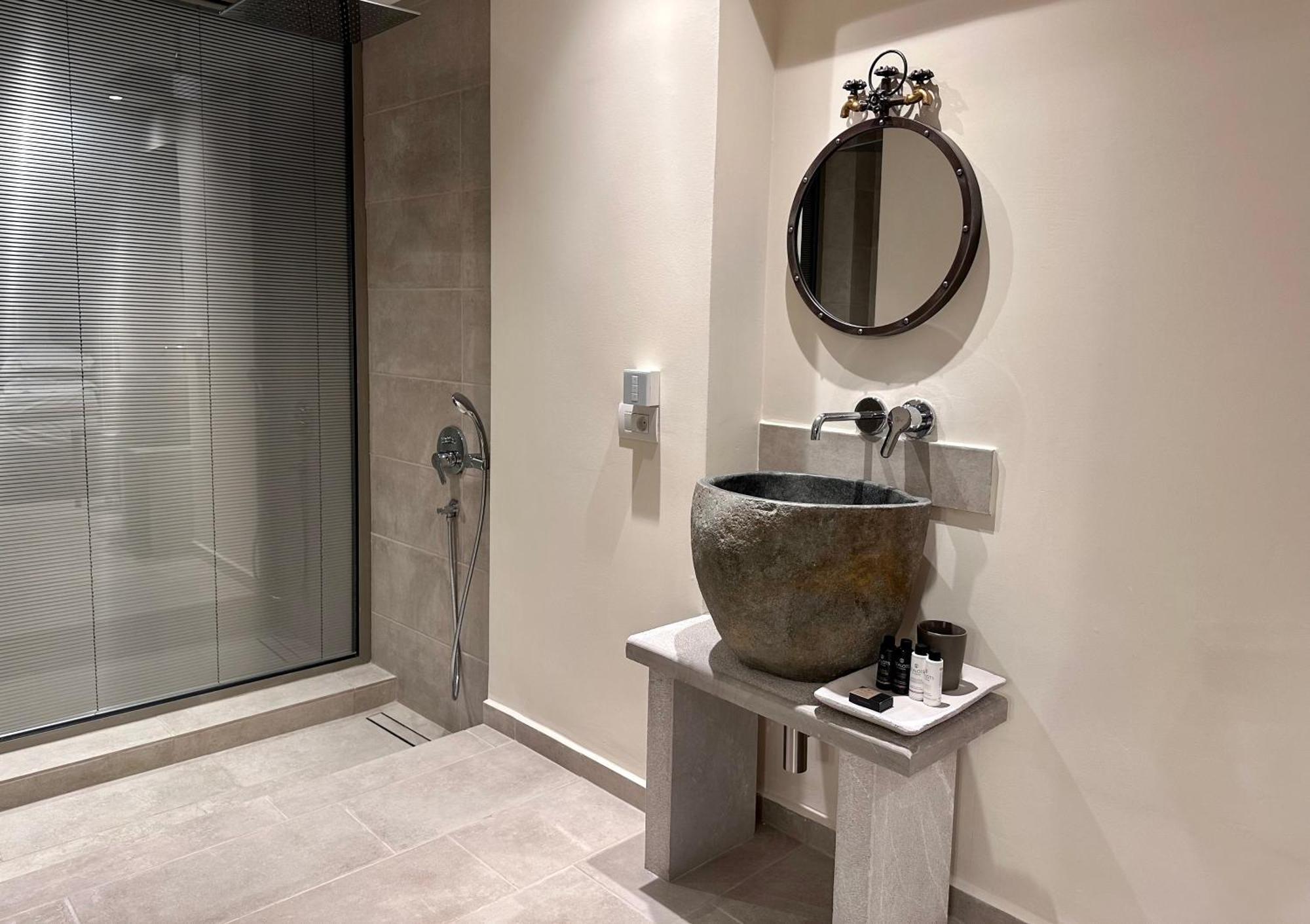 Topos Luxury Stay Heraion Loutráki Eksteriør billede